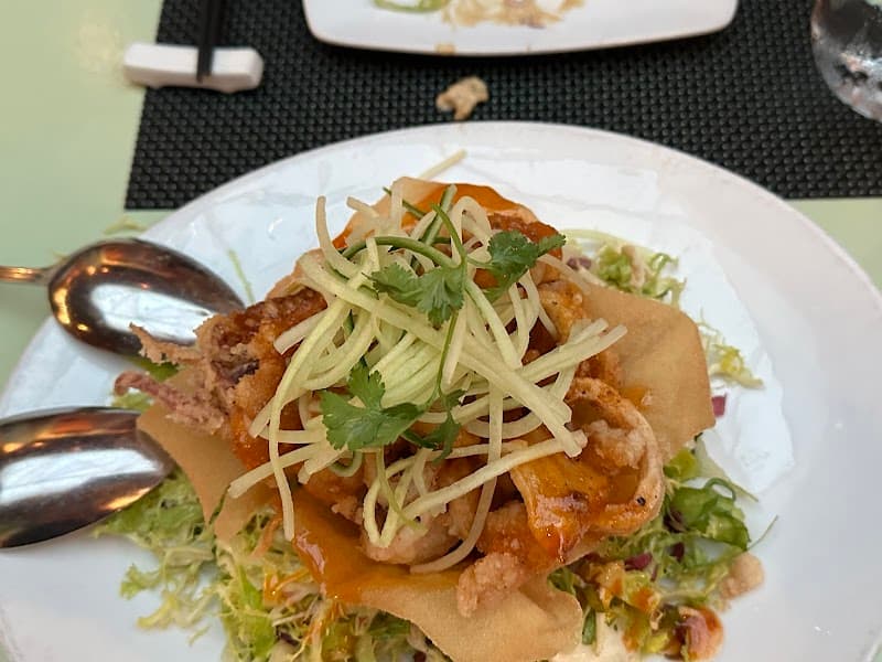 Chinois on Main interior and dining atmosphere 4