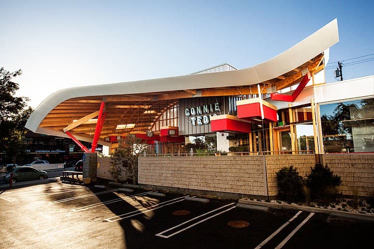 Connie and Ted's interior and dining atmosphere 3