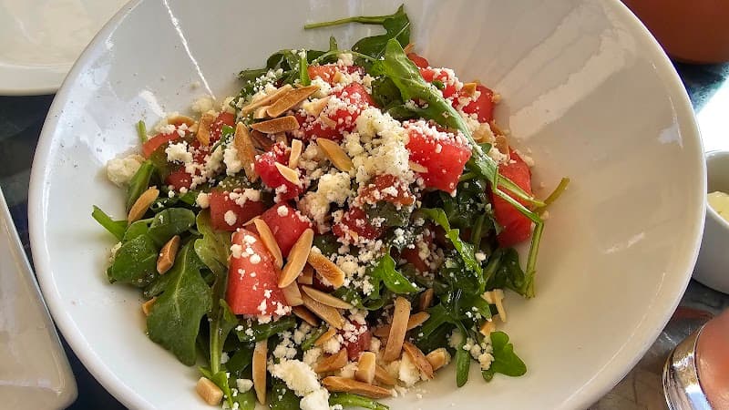 Geoffrey's Malibu interior and dining atmosphere 5