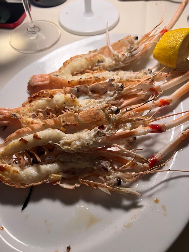 Giorgio Baldi interior and dining atmosphere 2