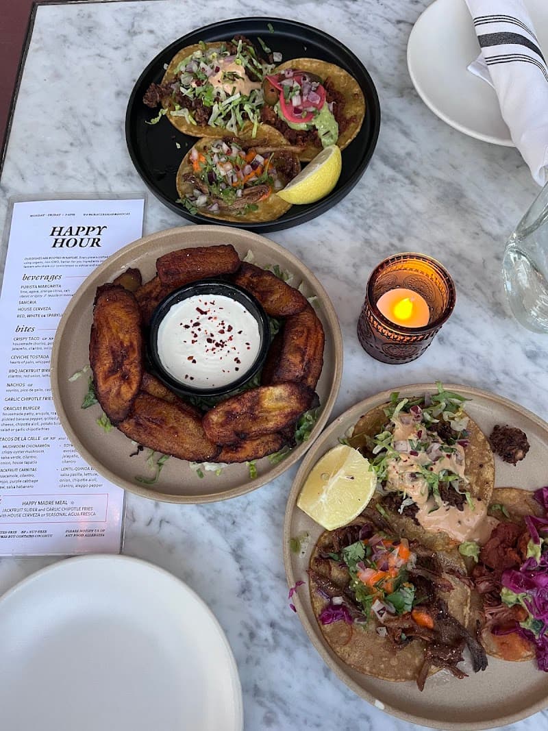 Gracias Madre interior and dining atmosphere 5