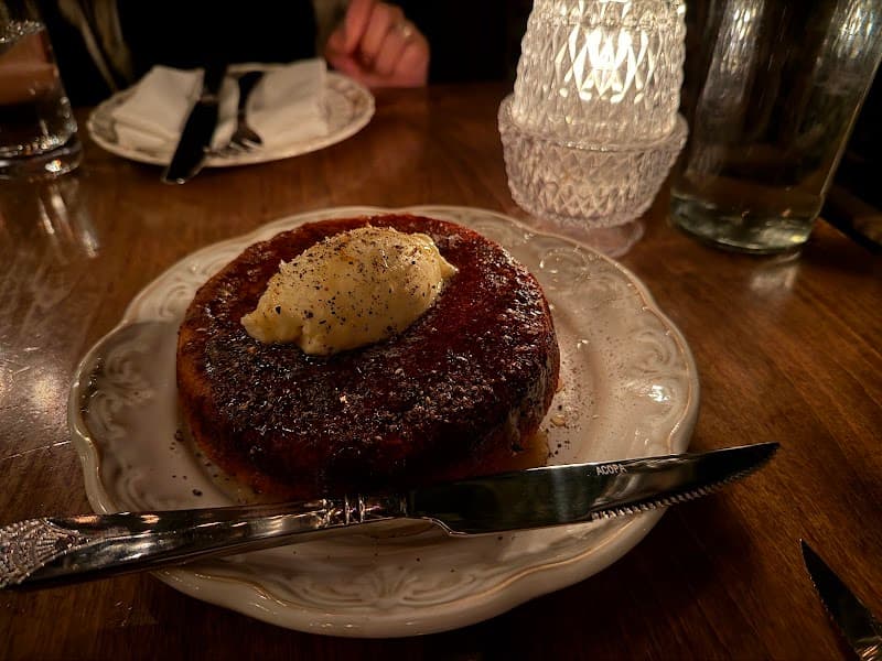 Hatchet Hall interior and dining atmosphere 3