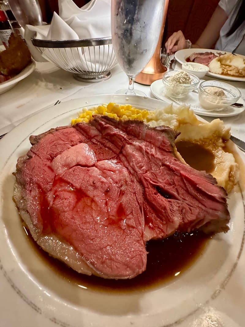 Lawry's The Prime Rib interior and dining atmosphere 4