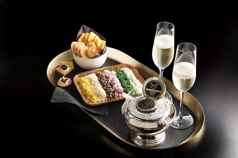 Mastro's Steakhouse Beverly Hills interior and dining atmosphere 3