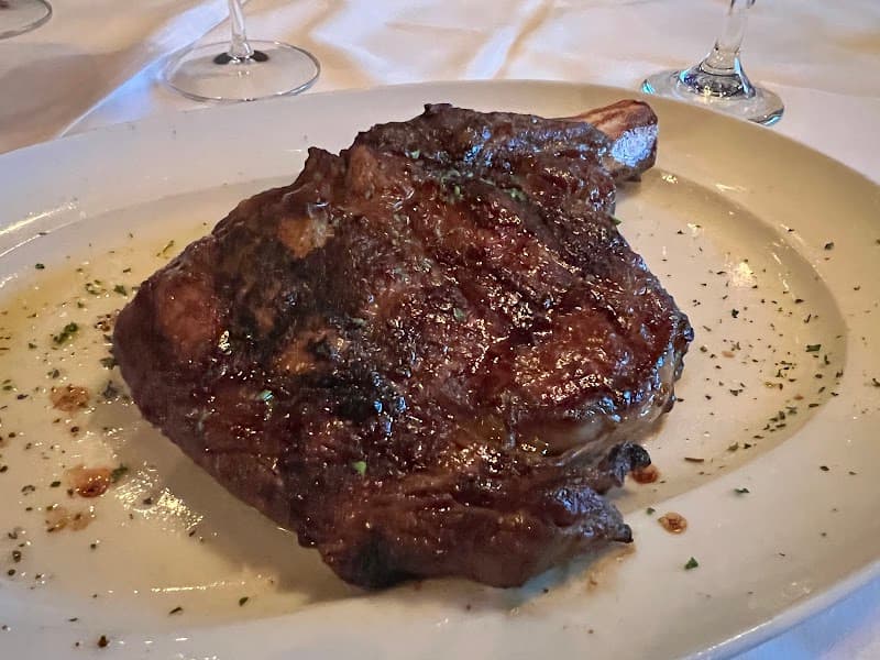 Mastro's Steakhouse Beverly Hills interior and dining atmosphere 5