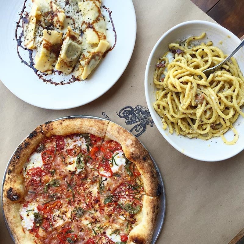 Osteria La Buca interior and dining atmosphere 2