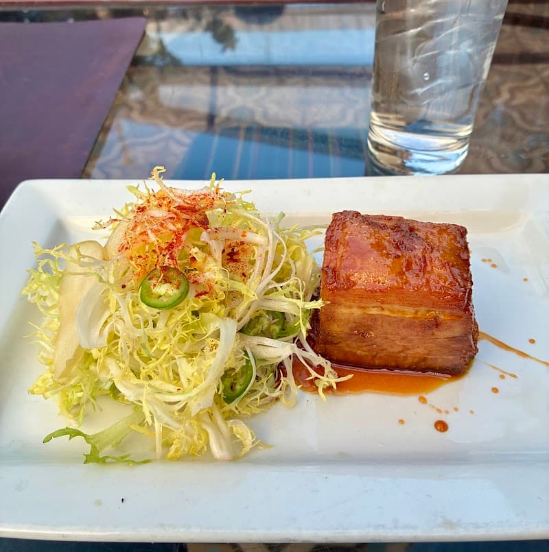 Perch LA interior and dining atmosphere 5