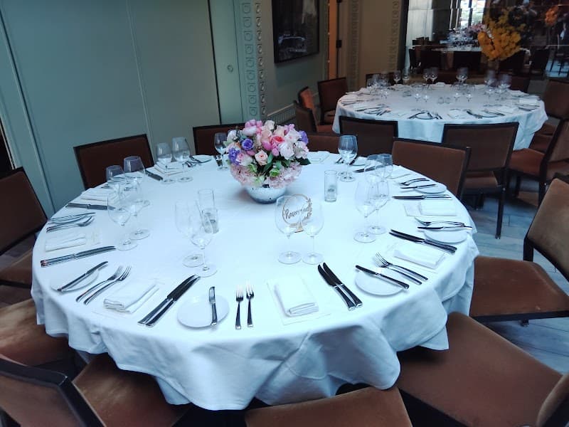 Spago Beverly Hills interior and dining atmosphere 5