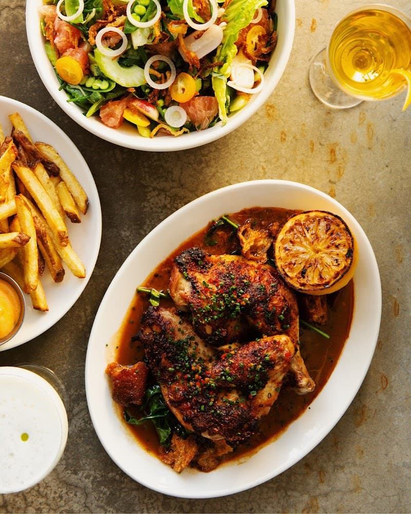 Sqirl interior and dining atmosphere 2