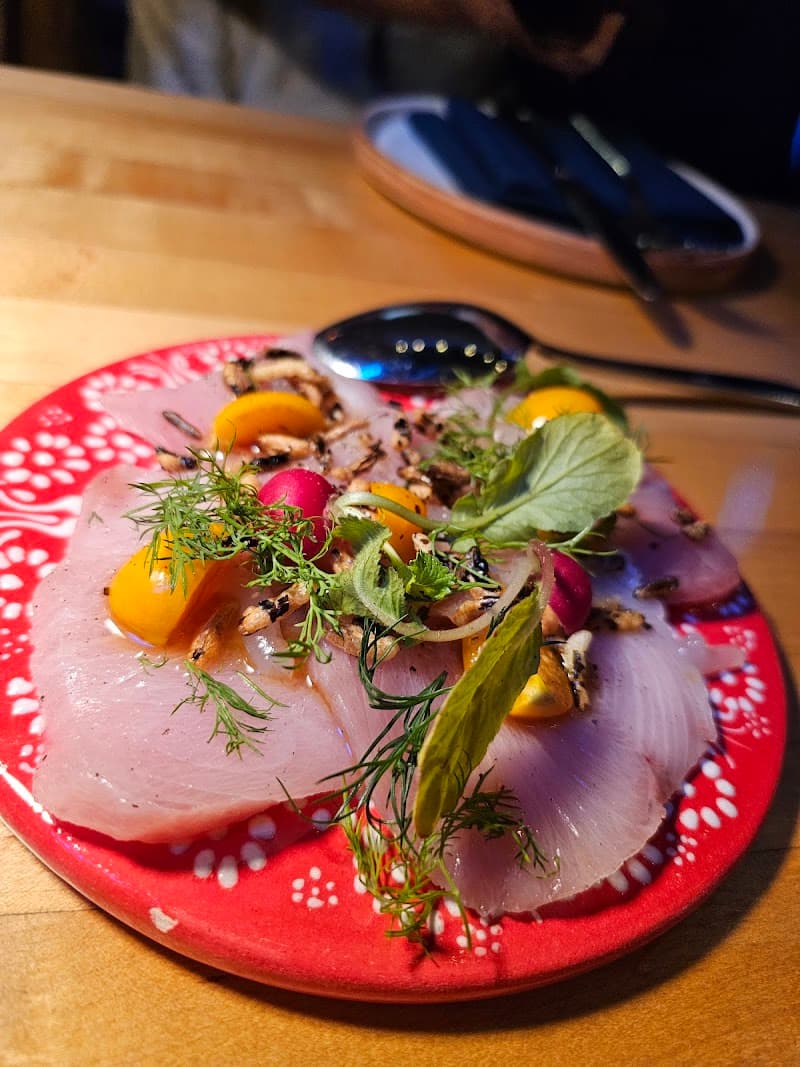 Tesse Restaurant interior and dining atmosphere 4