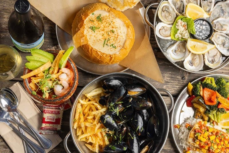 The Albright interior and dining atmosphere 3