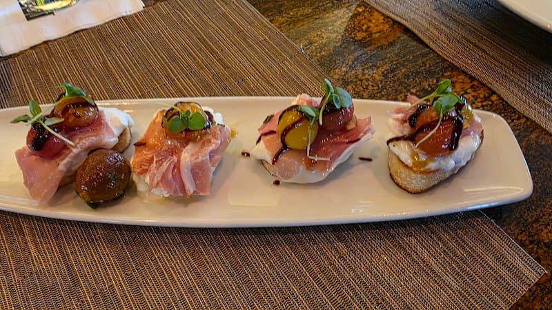 The Strand House interior and dining atmosphere 3