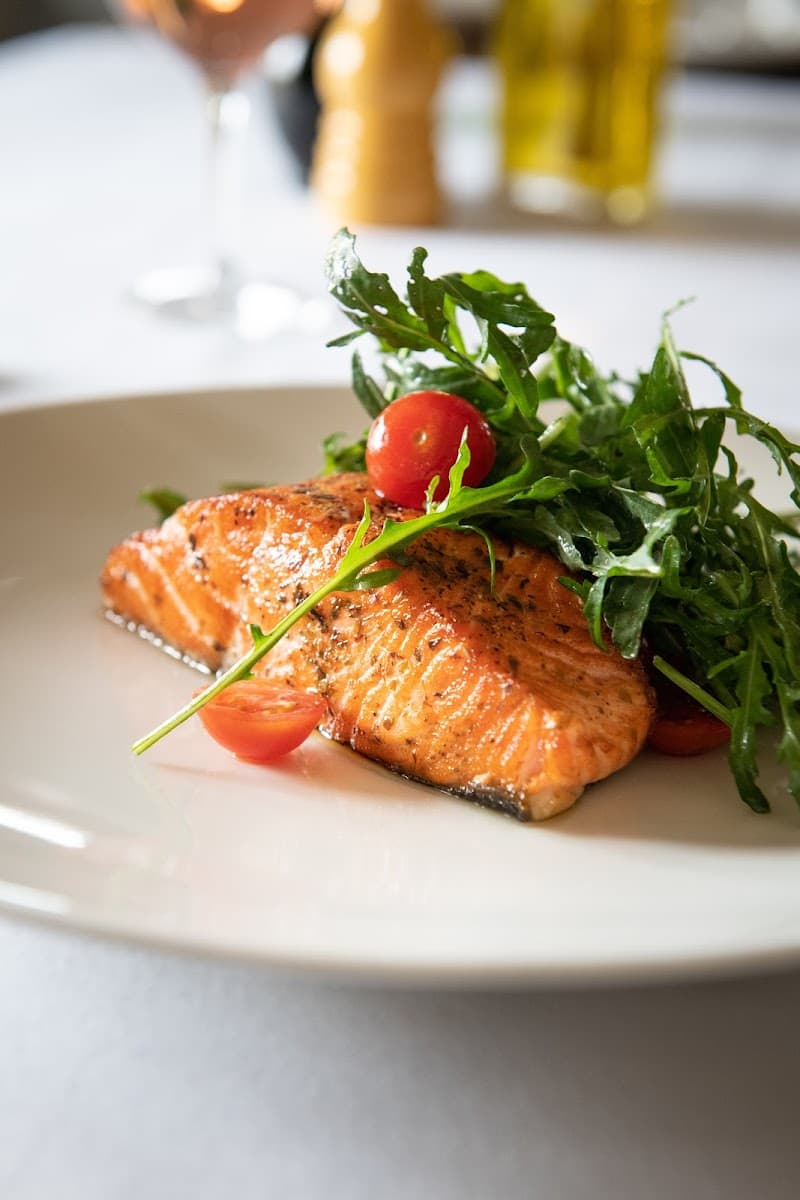 Toscana Brentwood interior and dining atmosphere 4