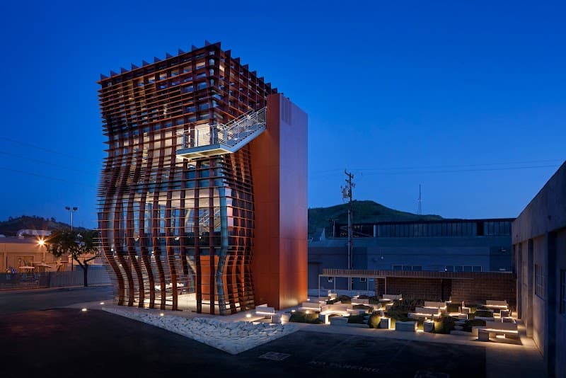 Vespertine interior and dining atmosphere 3