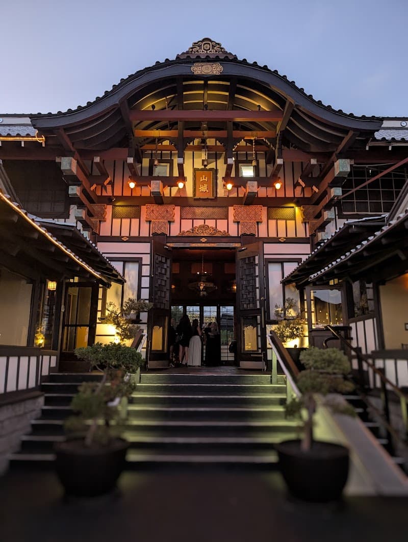 Yamashiro Hollywood interior and dining atmosphere 4